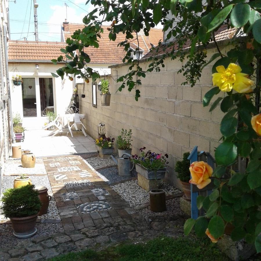 Bed and Breakfast Le Coq En Pate Romilly-sur-Seine Zewnętrze zdjęcie