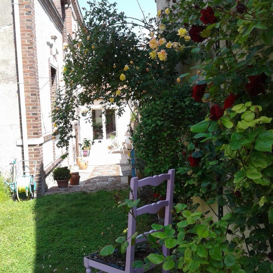Bed and Breakfast Le Coq En Pate Romilly-sur-Seine Zewnętrze zdjęcie