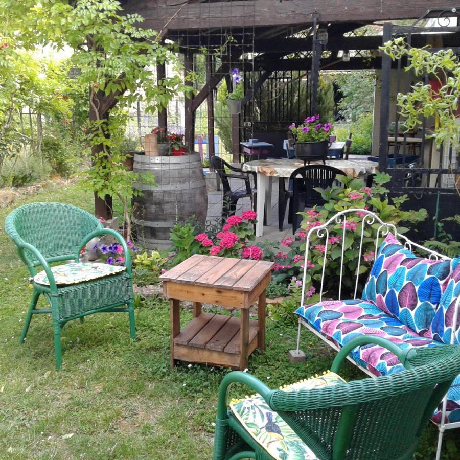 Bed and Breakfast Le Coq En Pate Romilly-sur-Seine Zewnętrze zdjęcie